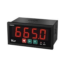 Universalus programuojamas temperatūros indikatorius TC67U-H.P.2C.X.A-P.X 12–24 V DC